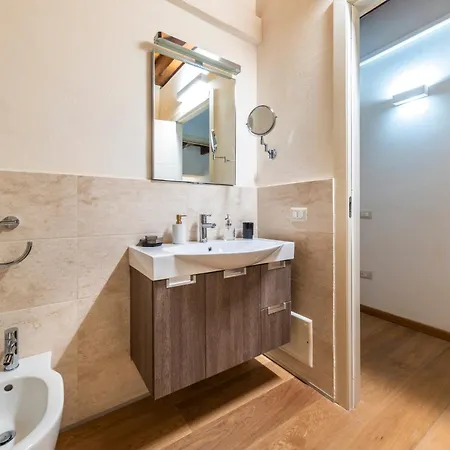 Deluxe In Palazzo Storico - Centro - Calvi * Sassari