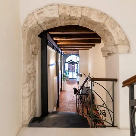 Apartment Deluxe In Palazzo Storico - Centro - Calvi