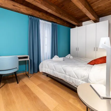 Apartment Deluxe In Palazzo Storico - Centro - Calvi *