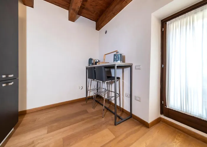 Daire Deluxe In Palazzo Storico - Centro - Calvi Sassari